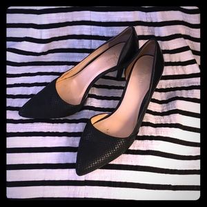 Gorgeous snakeskin heels